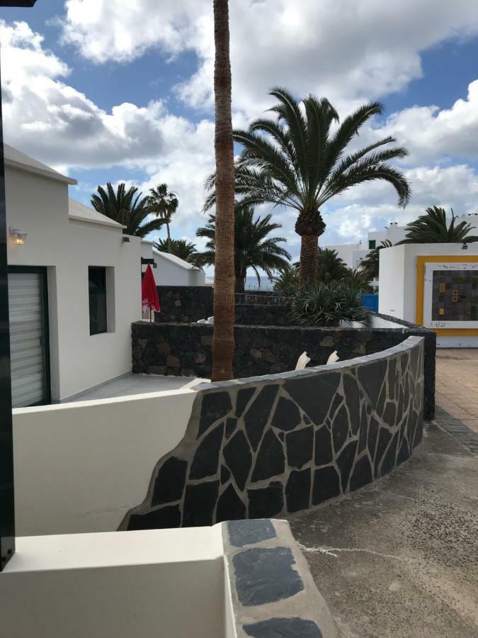 Bungalow Nueva York Costa Teguise Extérieur photo